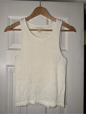 Harmony Balance Women’s Ivory Ribbed Tank Top. S/P